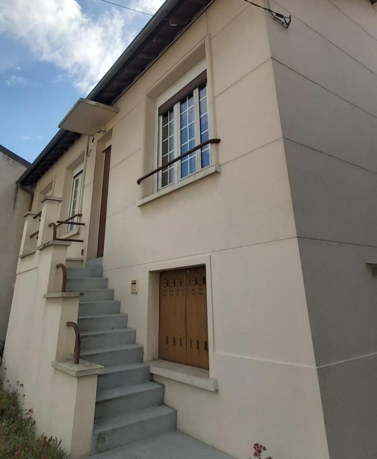 Metro - Sac A Dos - Dodo Chez Leontine 2 Ch Parking Wifi Fo Villa Bois-Colombes Exteriör bild