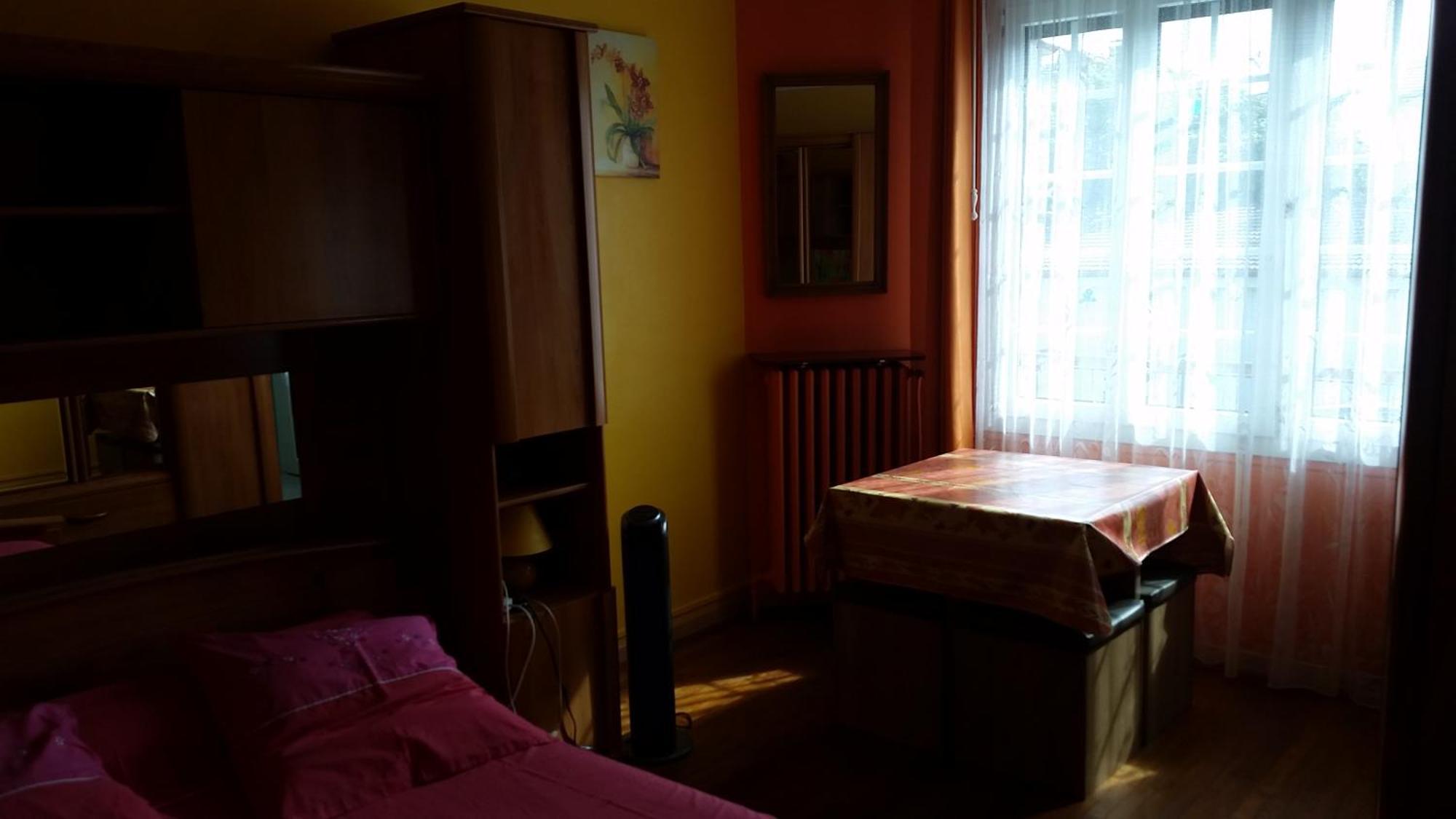 Metro - Sac A Dos - Dodo Chez Leontine 2 Ch Parking Wifi Fo Villa Bois-Colombes Exteriör bild